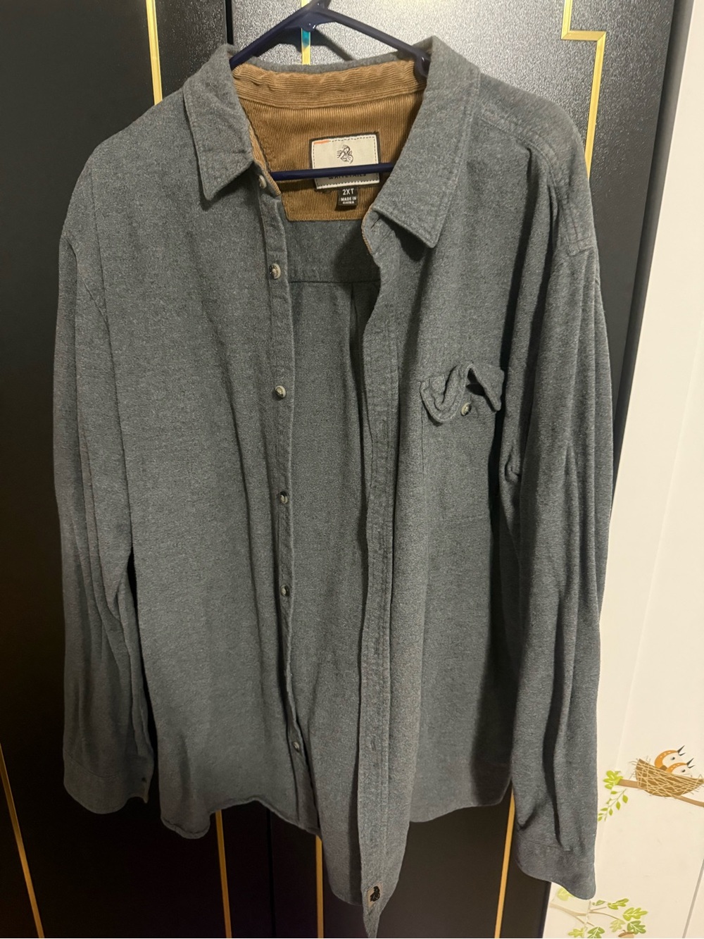 Legendary Whitetails Men's Gray Button-Up Casual Shirt Jacket